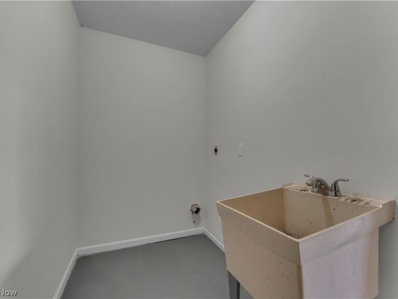 2540 Charney Road, University Heights, OH 44118 Photo 33