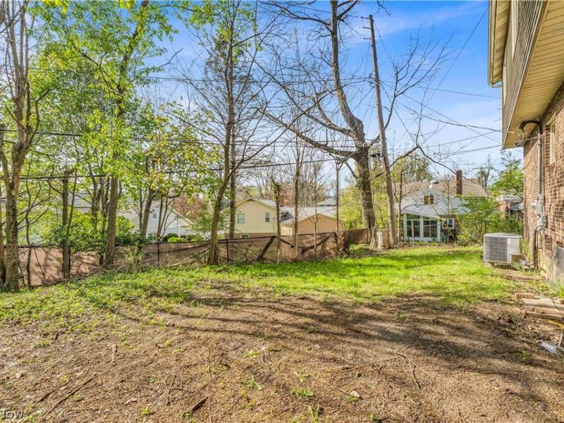 2540 Charney Road, University Heights, OH 44118 Photo 41