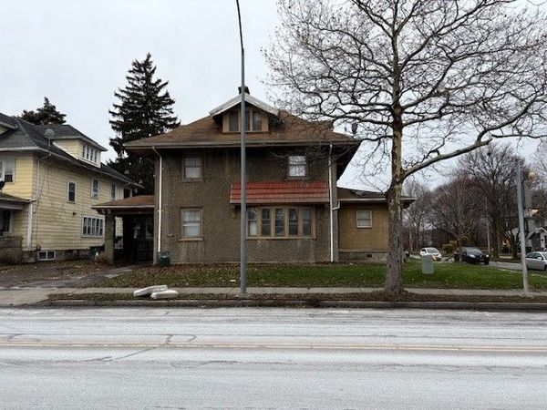 1239 Saint Paul Street , Rochester, NY 14621