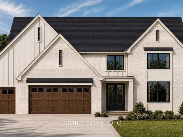11215 Brookdale Drive, West Des Moines, IA 50263