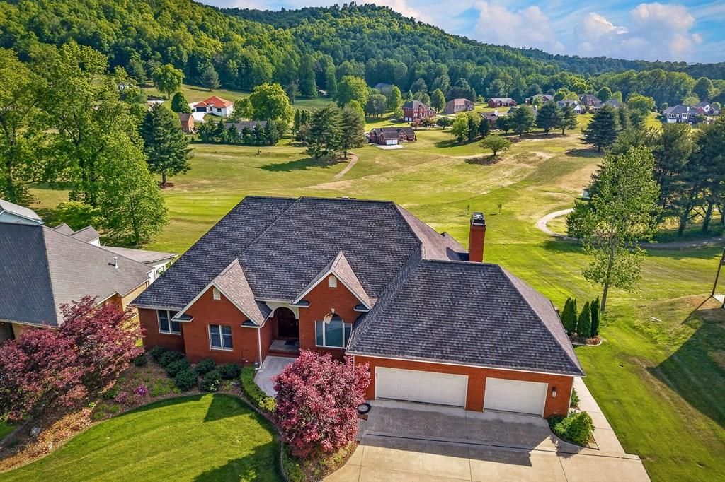 1651 N Plantation Dr, Cookeville, TN 38506 Main Photo