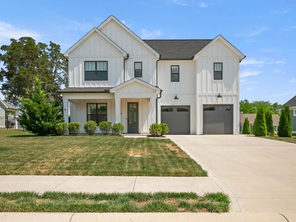 506 Bishop Ln, Cookeville, TN 38506