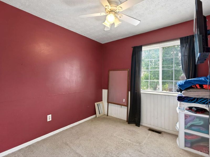 9946 Greenriver Drive, Cincinnati, OH 45231 Photo 15