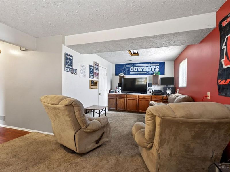 9946 Greenriver Drive, Cincinnati, OH 45231 Photo 20