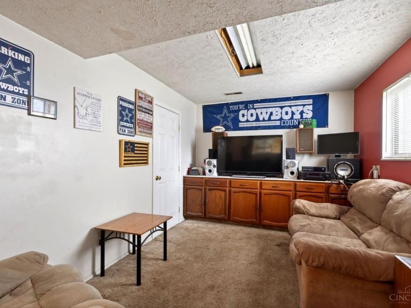 9946 Greenriver Drive, Cincinnati, OH 45231 Photo 21