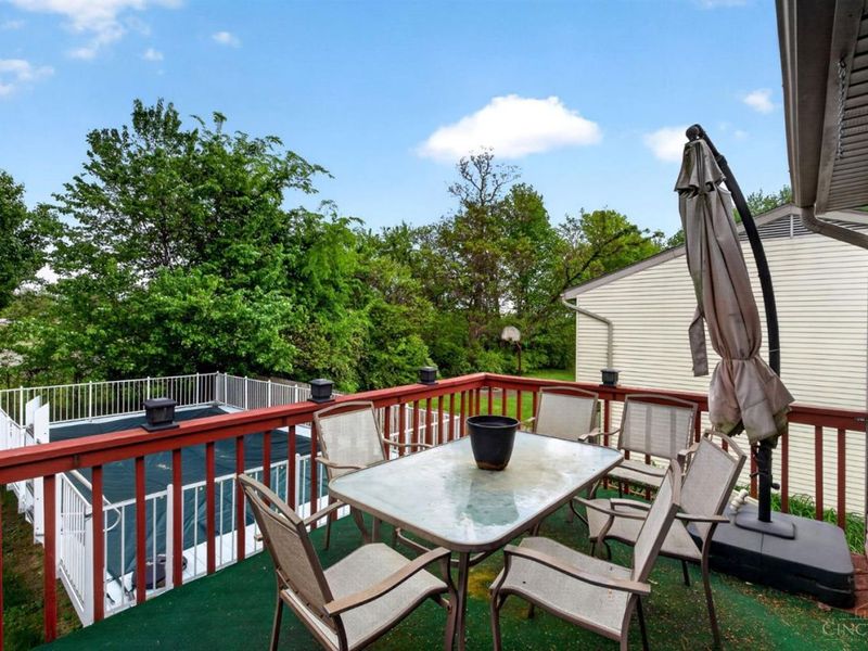 9946 Greenriver Drive, Cincinnati, OH 45231 Photo 27