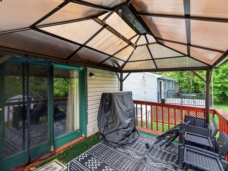 9946 Greenriver Drive, Cincinnati, OH 45231 Photo 29