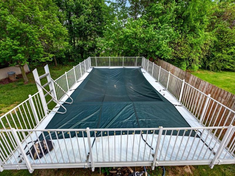 9946 Greenriver Drive, Cincinnati, OH 45231 Photo 32