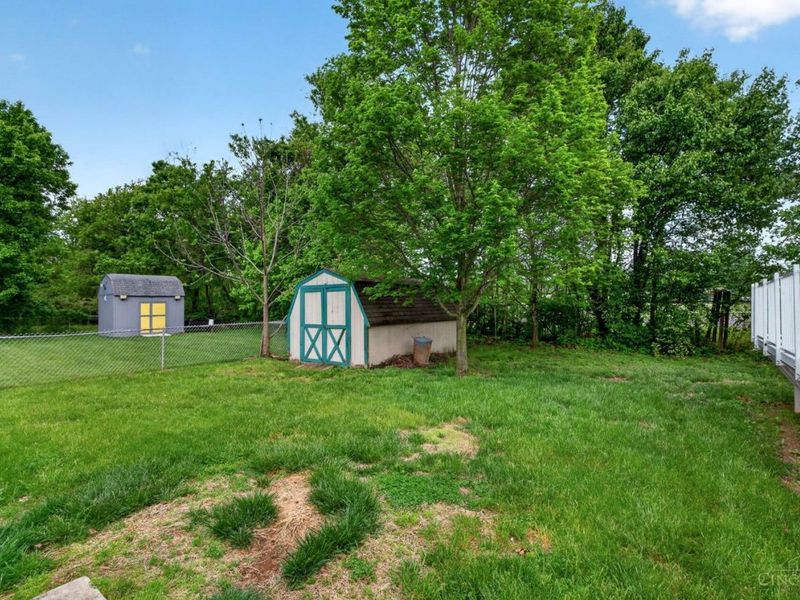 9946 Greenriver Drive, Cincinnati, OH 45231 Photo 36