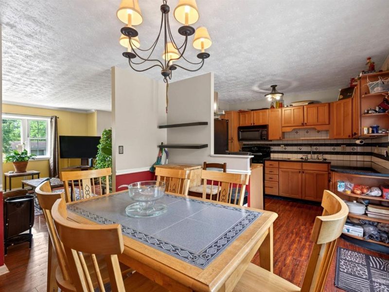 9946 Greenriver Drive, Cincinnati, OH 45231 Photo 5