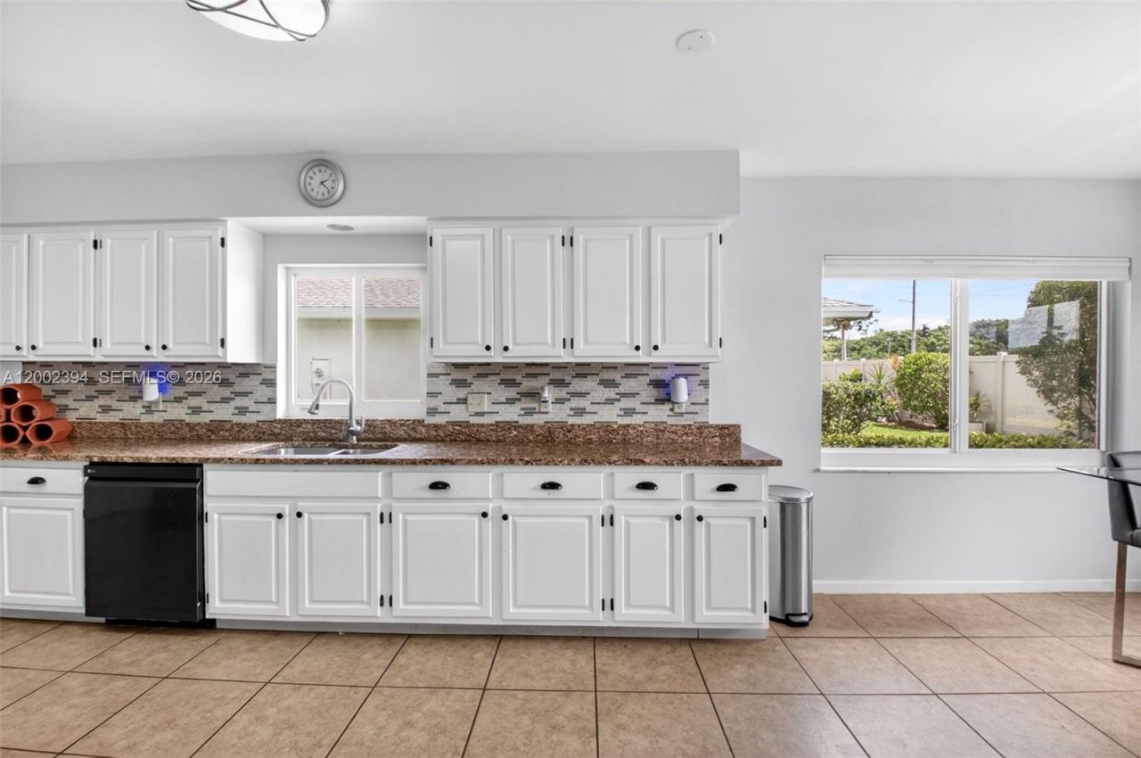 10982 S Greentrail Dr S, Boynton Beach, FL 33436 Photo