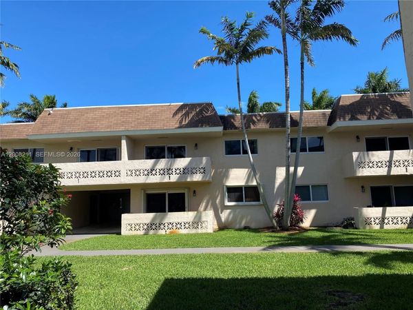 14500 SW 88th Ave , Palmetto Bay, FL 33176