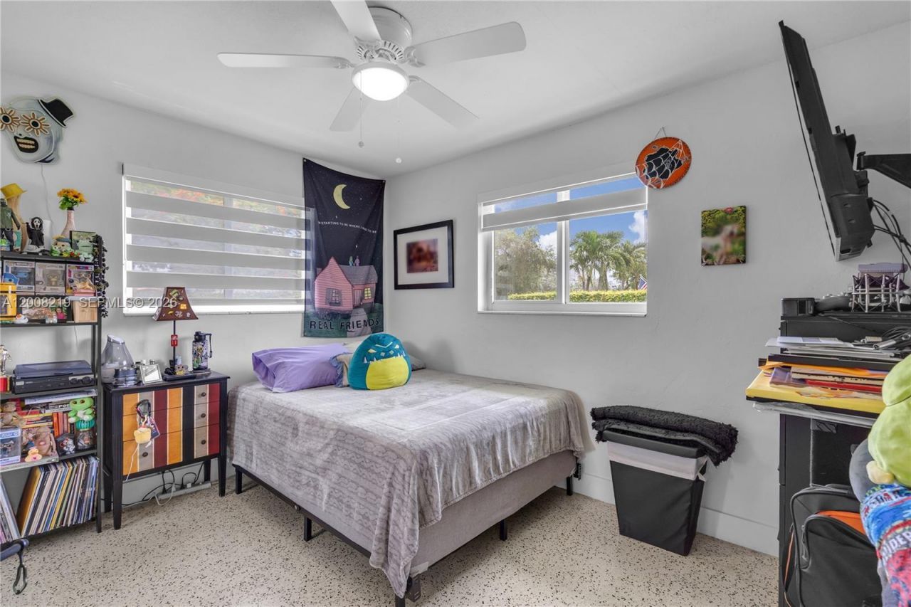 11206 SW 1st St, Sweetwater, FL 33174 Photo