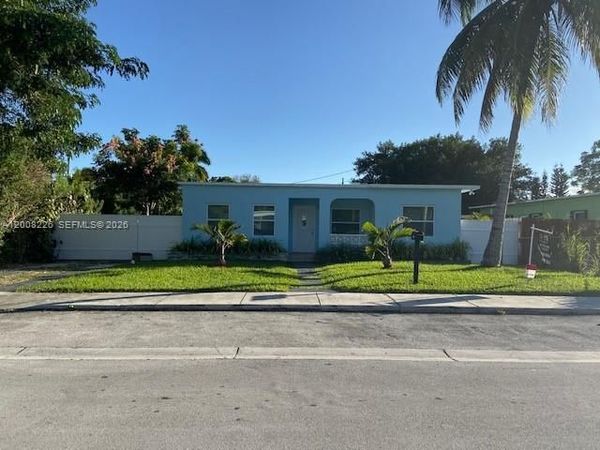5910 SW 62nd Ter, Unit A, South Miami, FL 33143