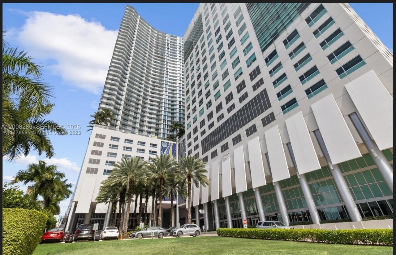 175 SW 7th St, Unit 1612, Miami, FL 33130 Photo