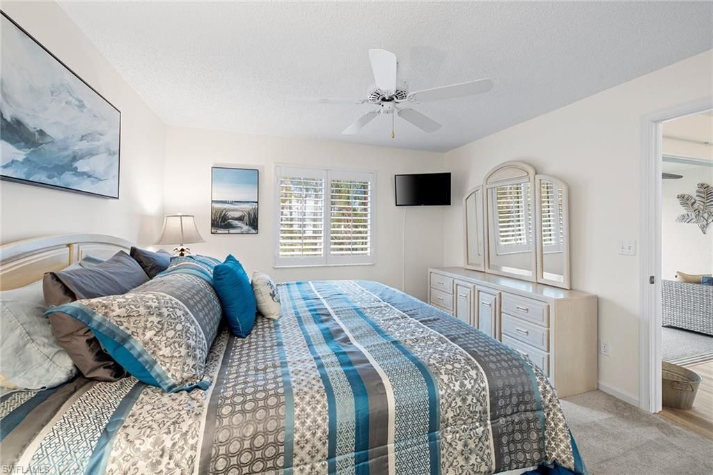 6900 Dennis Cir, Unit J-205, Naples, FL 34104 Photo