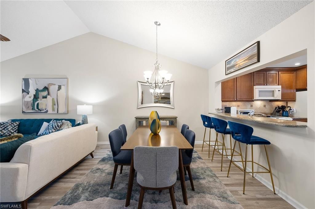 6900 Dennis Cir, Unit J-205, Naples, FL 34104 Photo