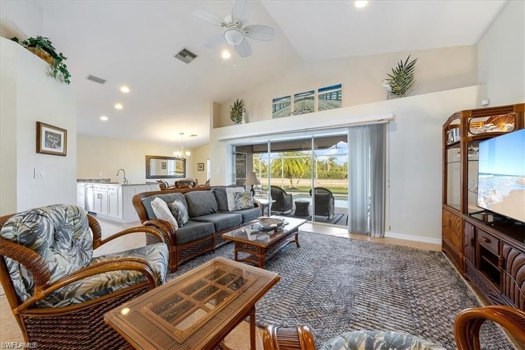 8432 Indian Wells Way, Naples, FL 34113 Photo