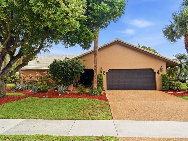 2490 Lob Lolly Lane, Deerfield Beach, FL 33442