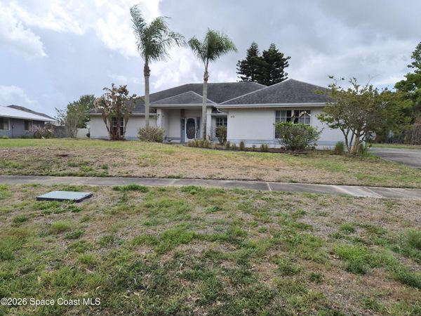 1470 Country Club Drive NE , Palm Bay, FL 32905