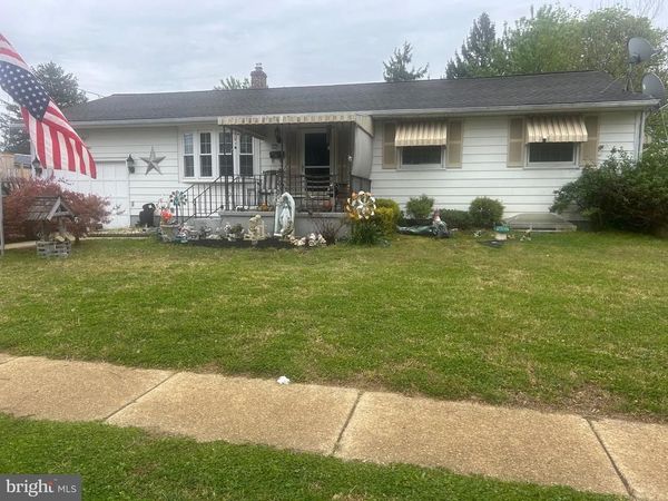 22 2ND AVENUE , PEMBERTON, NJ 08068