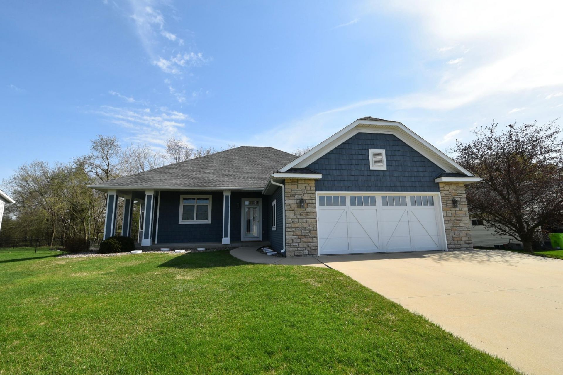 645 Lancaster Boulevard, Zumbrota, MN 55992