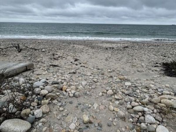 150 E Beach Rd, Westport, MA 02790