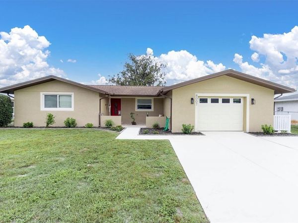 8007 MIMOSA DRIVE, PORT RICHEY, FL 34668