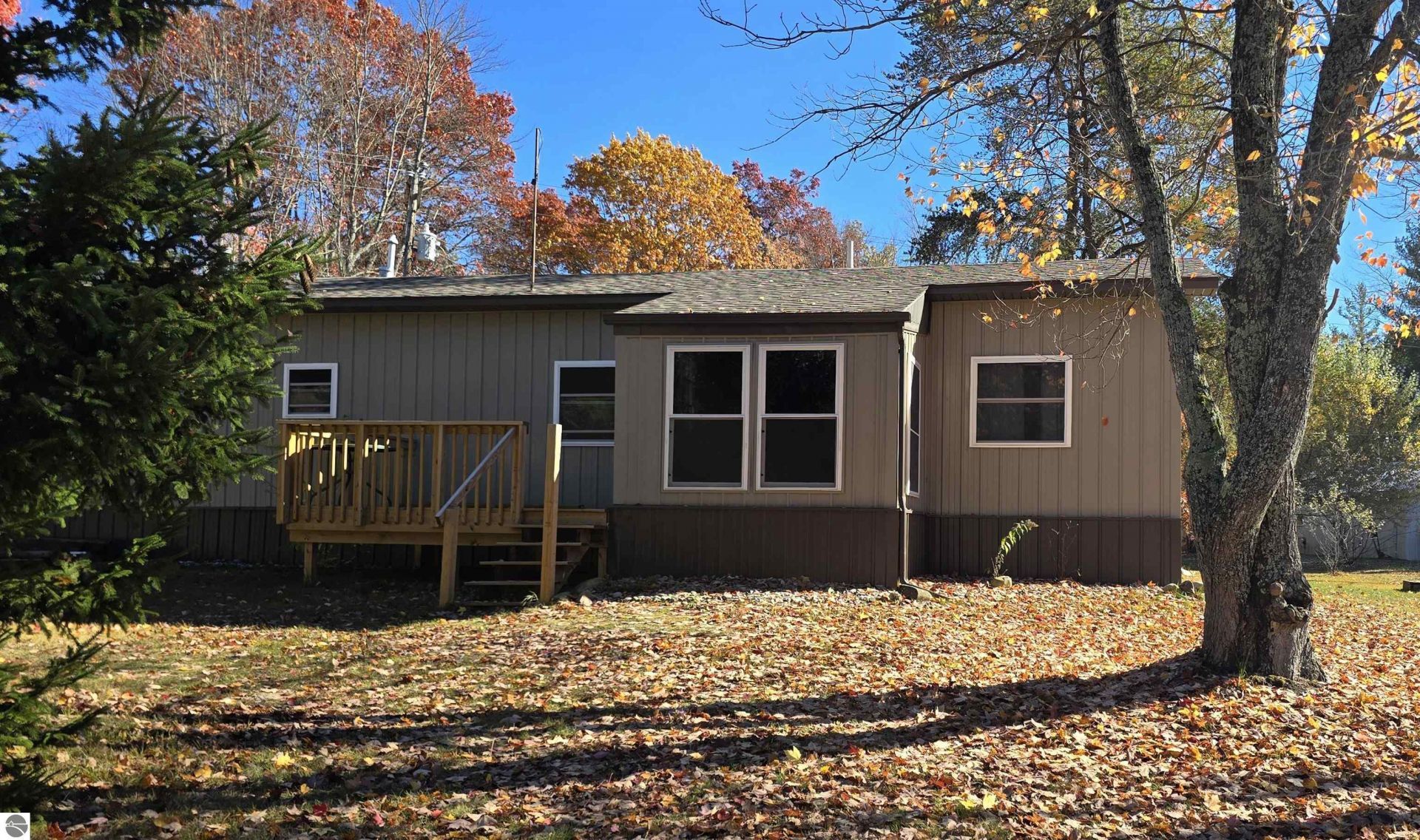 2894 White Pine Drive, Grayling, MI 49738 Main Photo