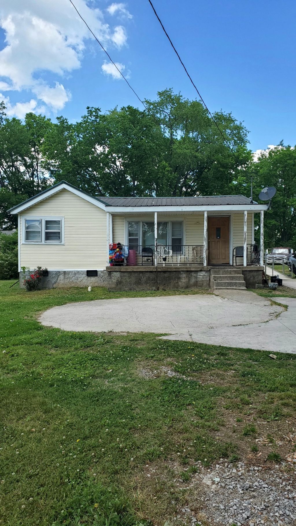 504 Demoss St , Gallatin, TN 37066 Main Photo