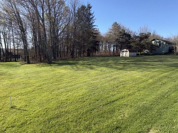 Hillside Street, Vandling, PA 18421