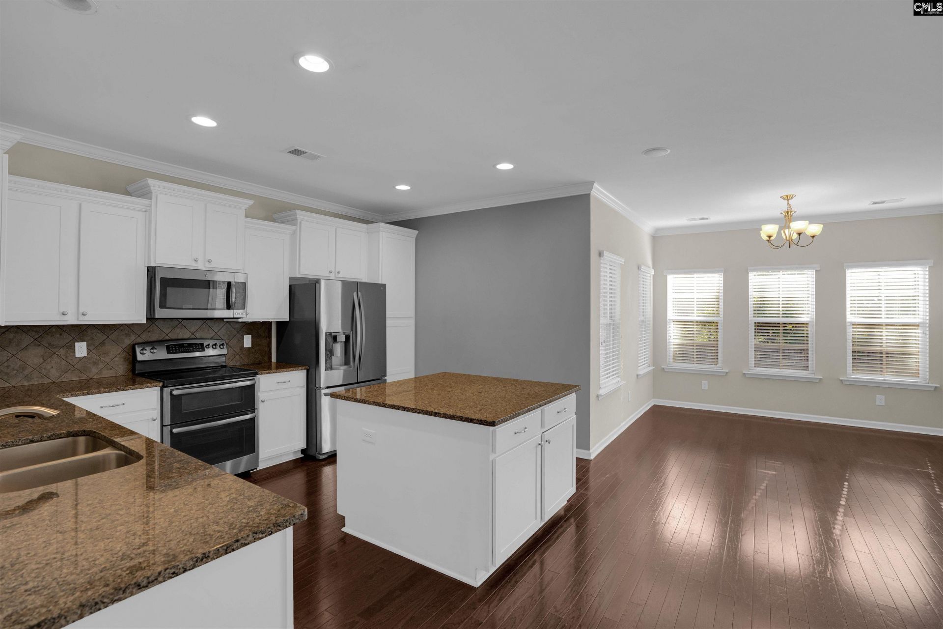 235 Longmont Drive  Photo 10