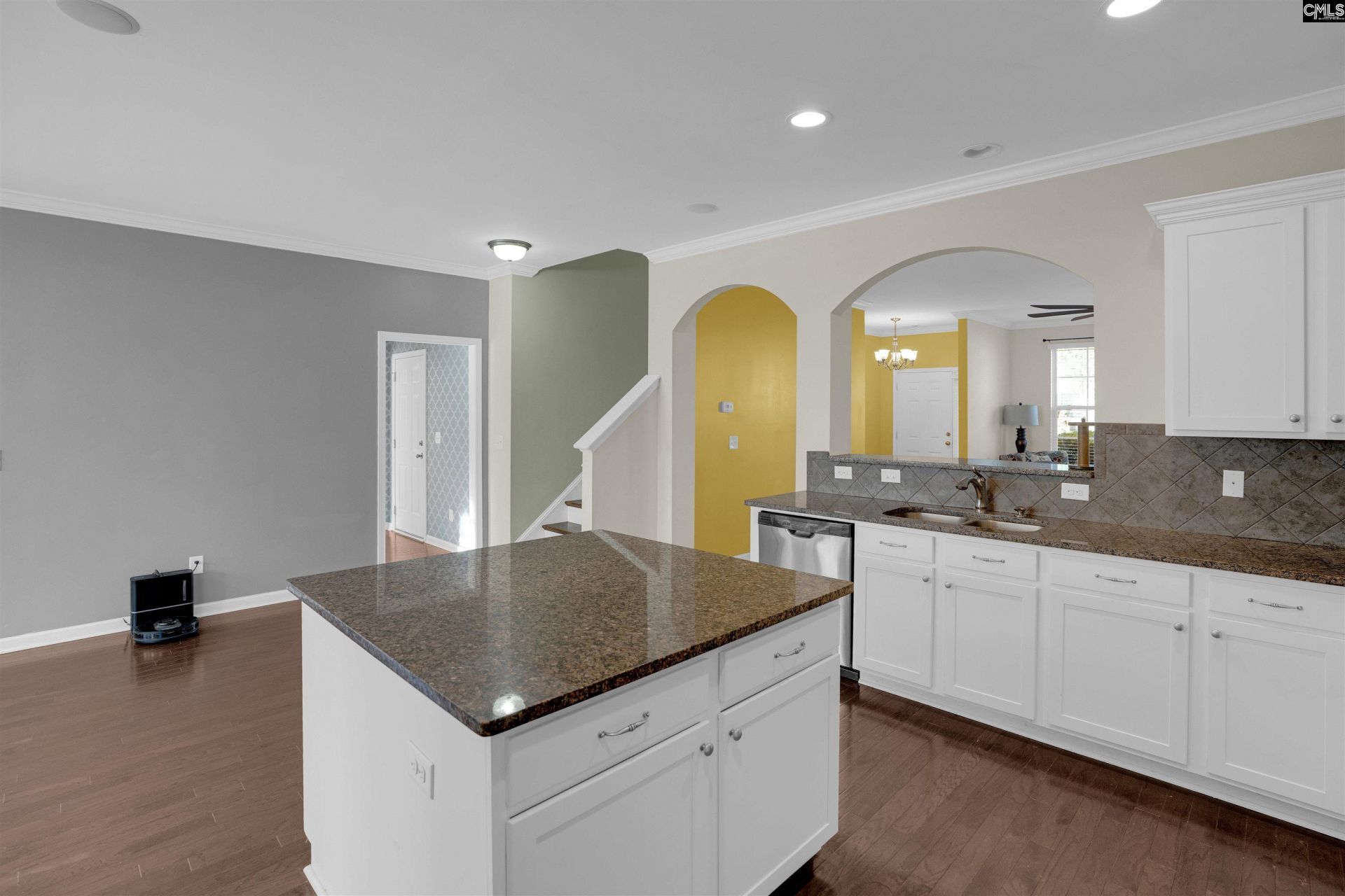 235 Longmont Drive  Photo 11