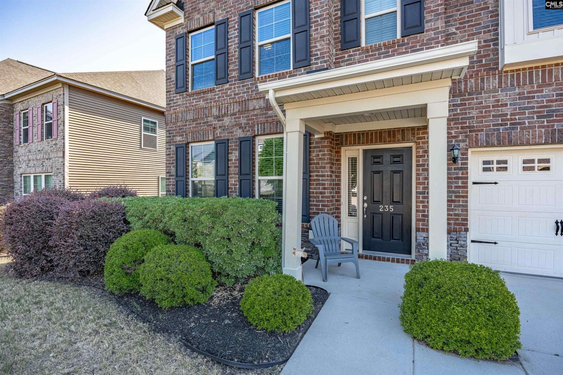 235 Longmont Drive  Photo 4