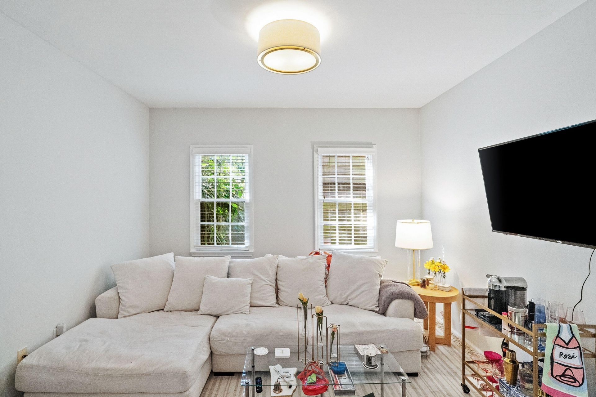 10 Porters Court Photo 9