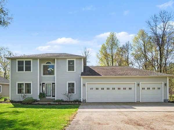 2516 Vanhorn Court, Allegan, MI 49010