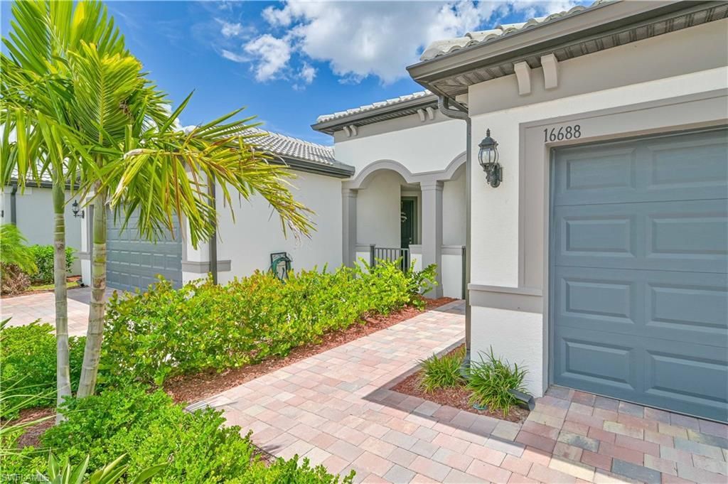 16688 Rolling Rock Blvd, Alva, FL 33920 Photo