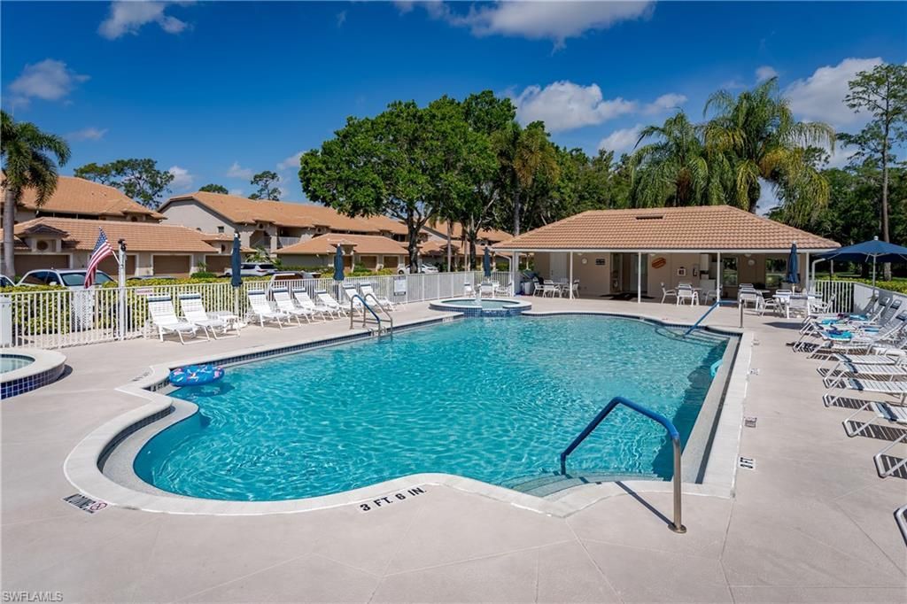8065 Tiger Cv , Unit 1611, Naples, FL 34113 Photo
