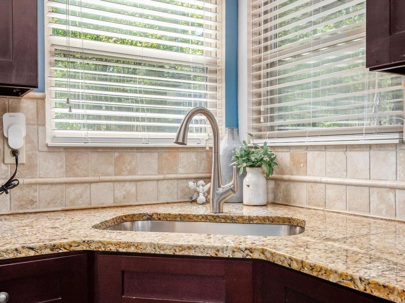 7899 Priestley Drive, Reynoldsburg, OH 43068 Photo 15