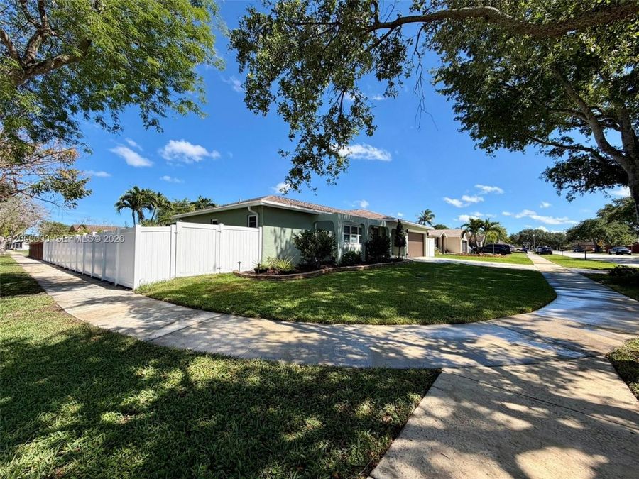 Property Image 50