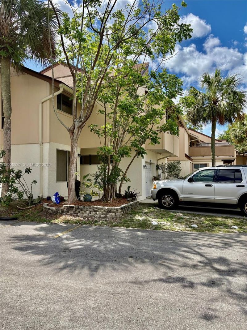 8208 NW 9th Ct , Unit 1, Plantation, FL 33324 Photo