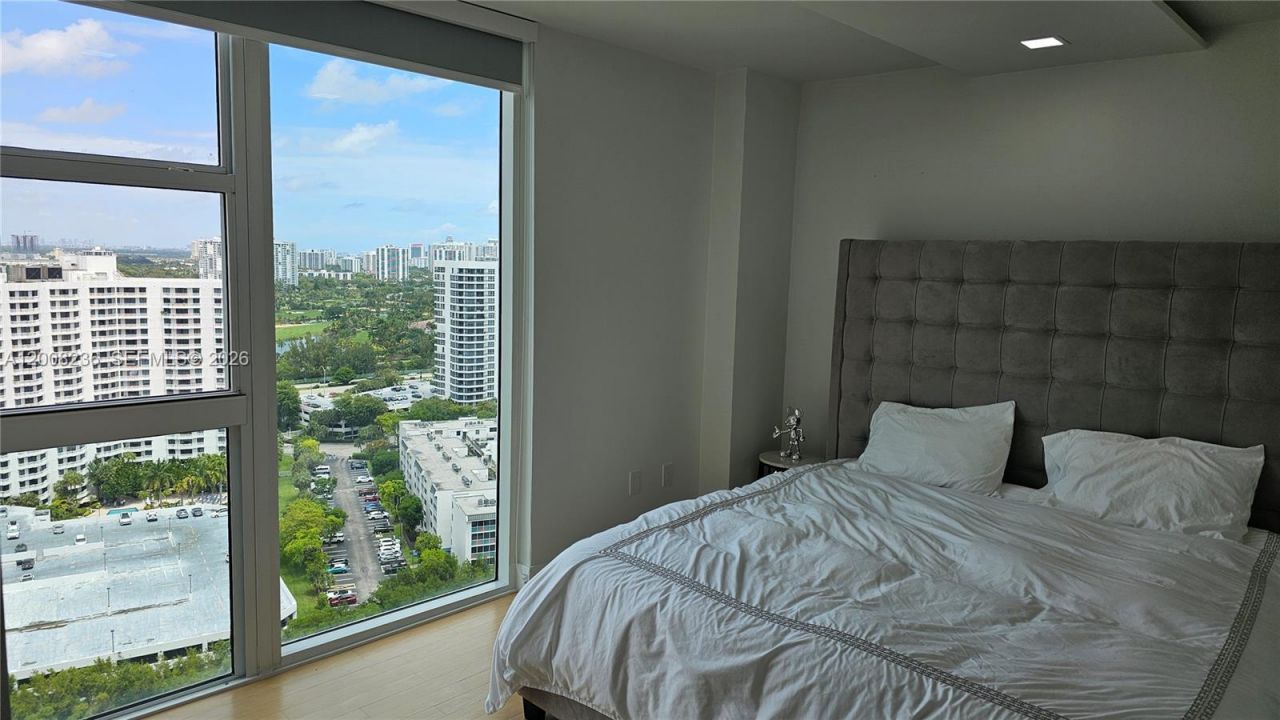 3370 Hidden Bay Dr, Unit 2415, Aventura, FL 33180 Photo