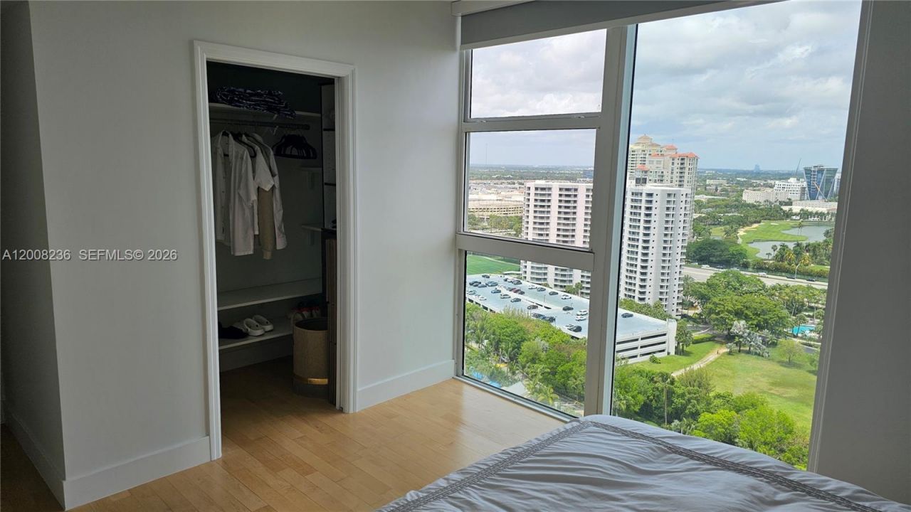 3370 Hidden Bay Dr, Unit 2415, Aventura, FL 33180 Photo