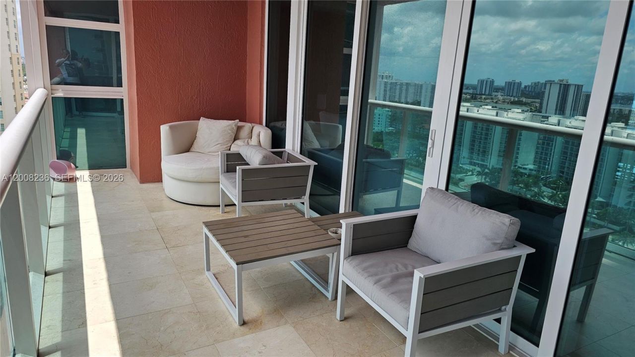 3370 Hidden Bay Dr, Unit 2415, Aventura, FL 33180 Photo
