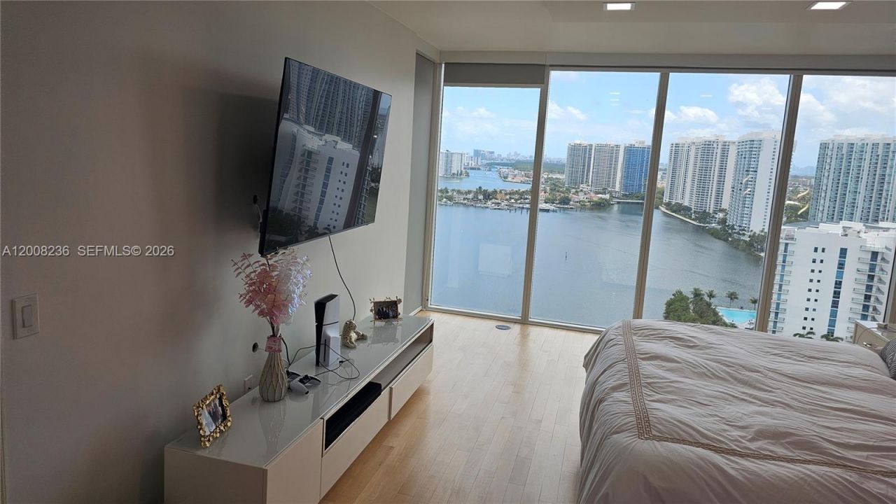 3370 Hidden Bay Dr, Unit 2415, Aventura, FL 33180 Photo