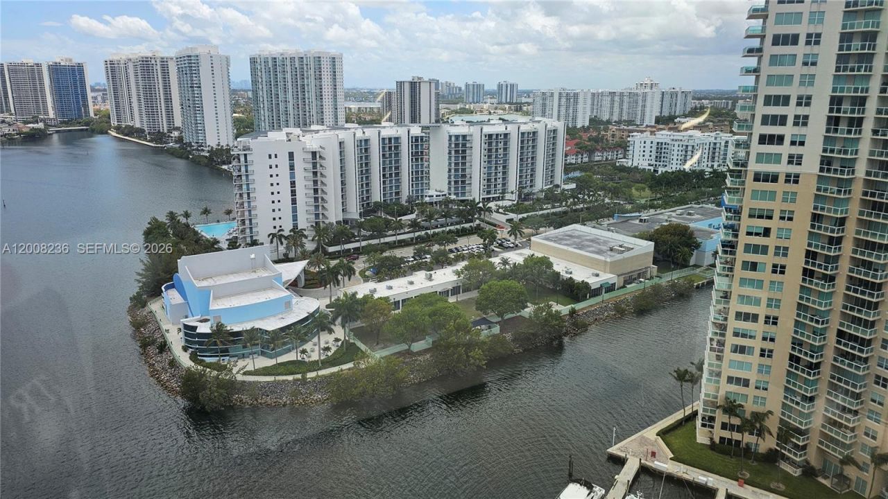3370 Hidden Bay Dr, Unit 2415, Aventura, FL 33180 Photo