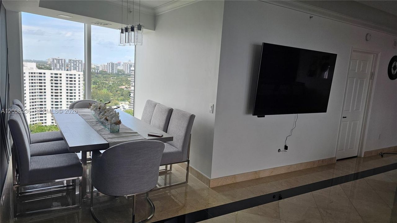 3370 Hidden Bay Dr, Unit 2415, Aventura, FL 33180 Photo