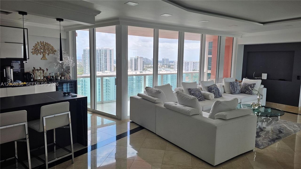 3370 Hidden Bay Dr, Unit 2415, Aventura, FL 33180 Photo