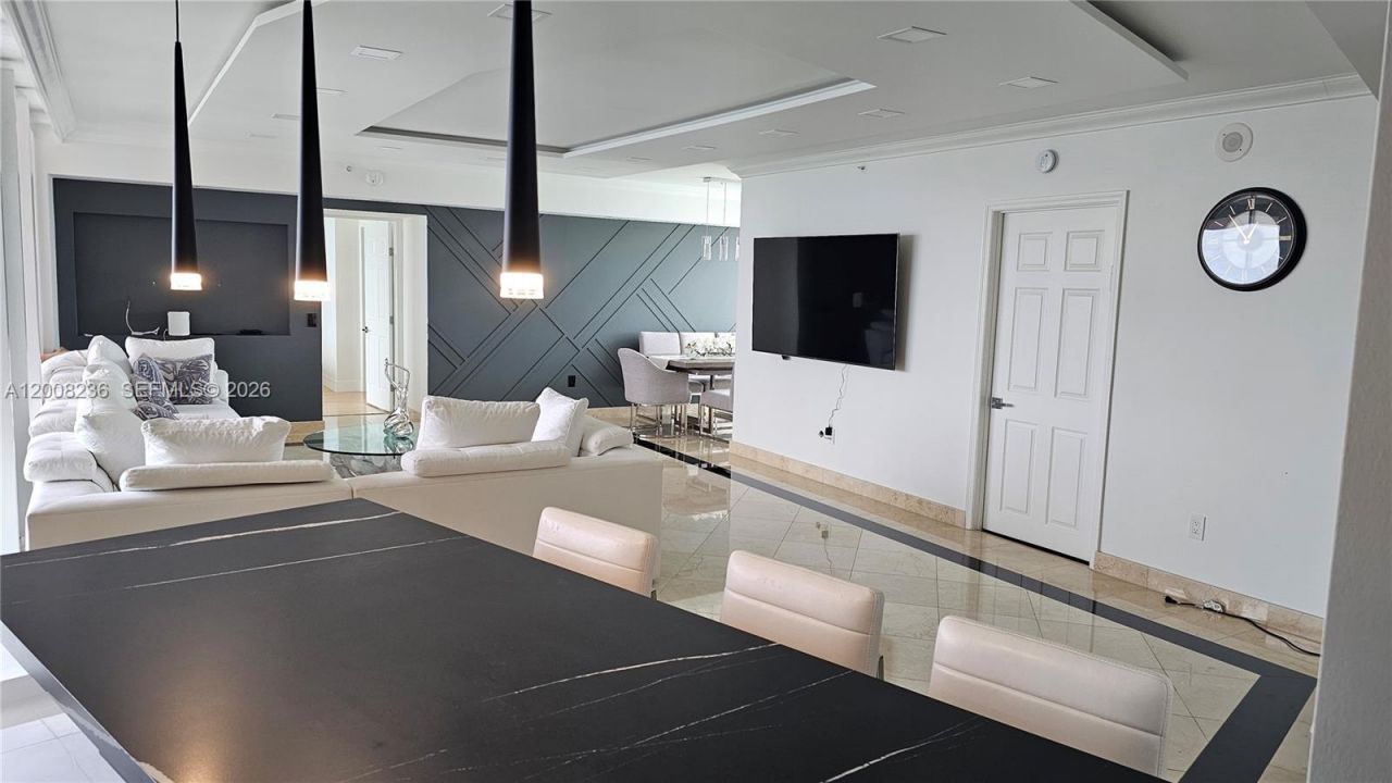 3370 Hidden Bay Dr, Unit 2415, Aventura, FL 33180 Photo