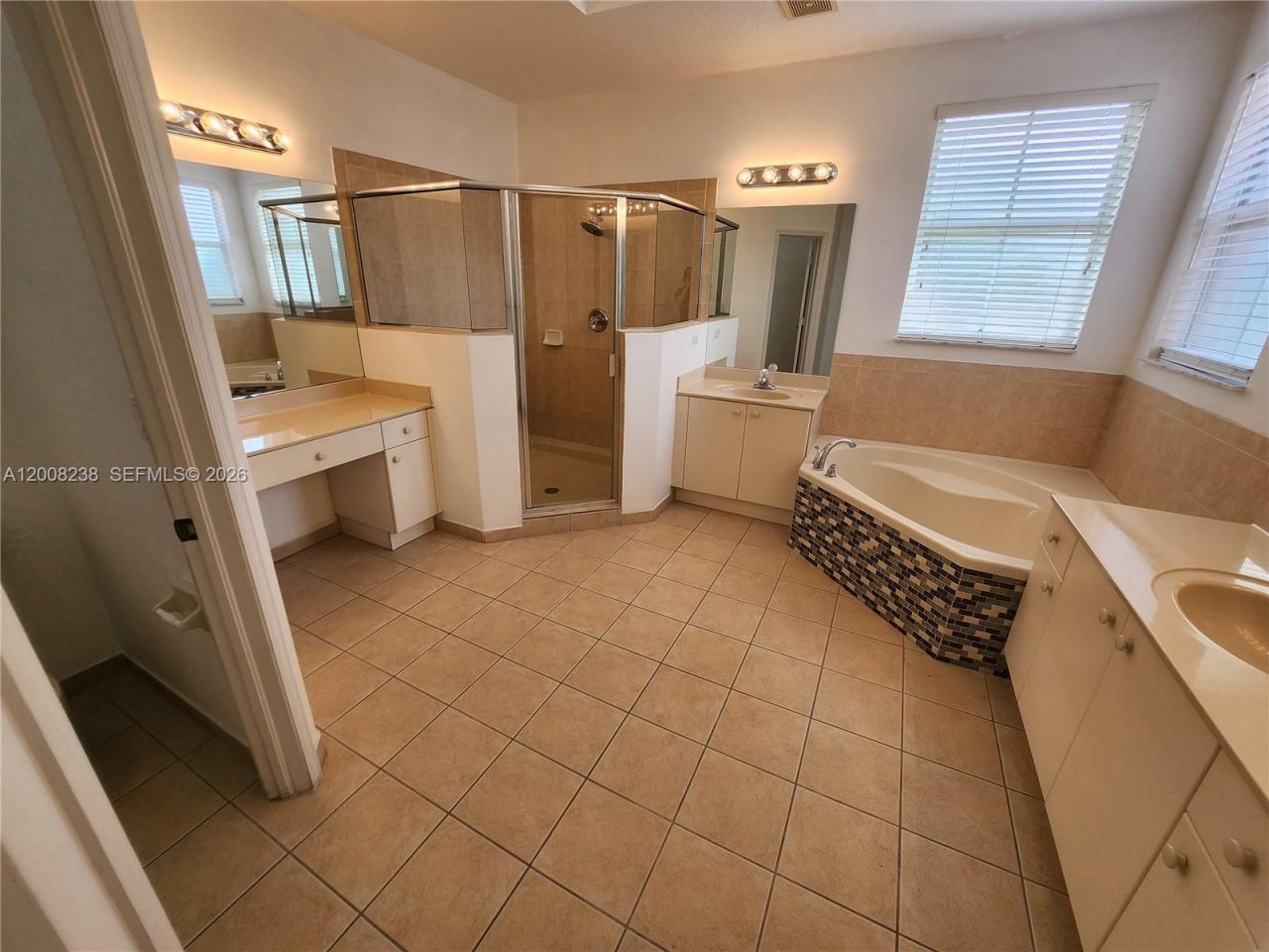 11480 NW 82th Terrace , Doral, FL 33178 Photo